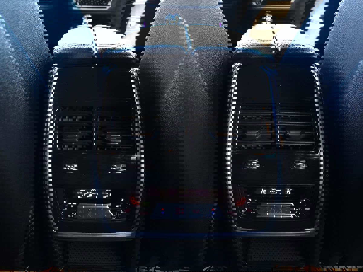 Used 2023 BMW X5 xDrive45e w/ Executive Package image 17