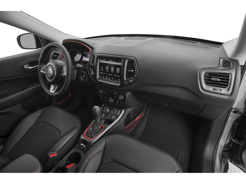Used 2019 Jeep Compass Trailhawk w/ Cold Weather Group AWD/4WD image 16