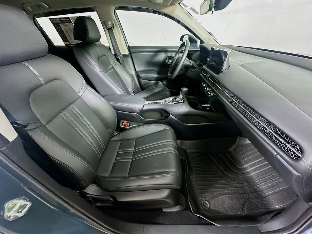 Used 2024 Honda HR-V EX-L image 12