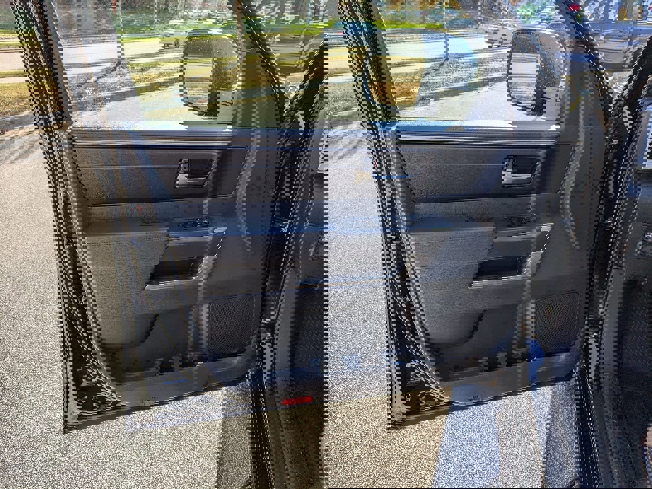 New 2025 Toyota Tundra SR5 image 39