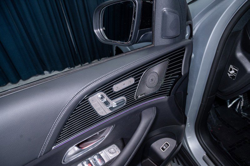 New 2026 Mercedes-Benz GLS 580 4MATIC image 12