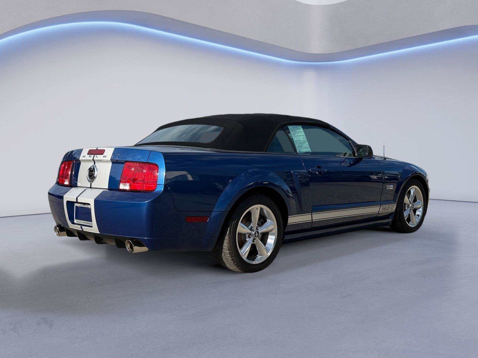 Used 2008 Ford Mustang GT RWD image 3