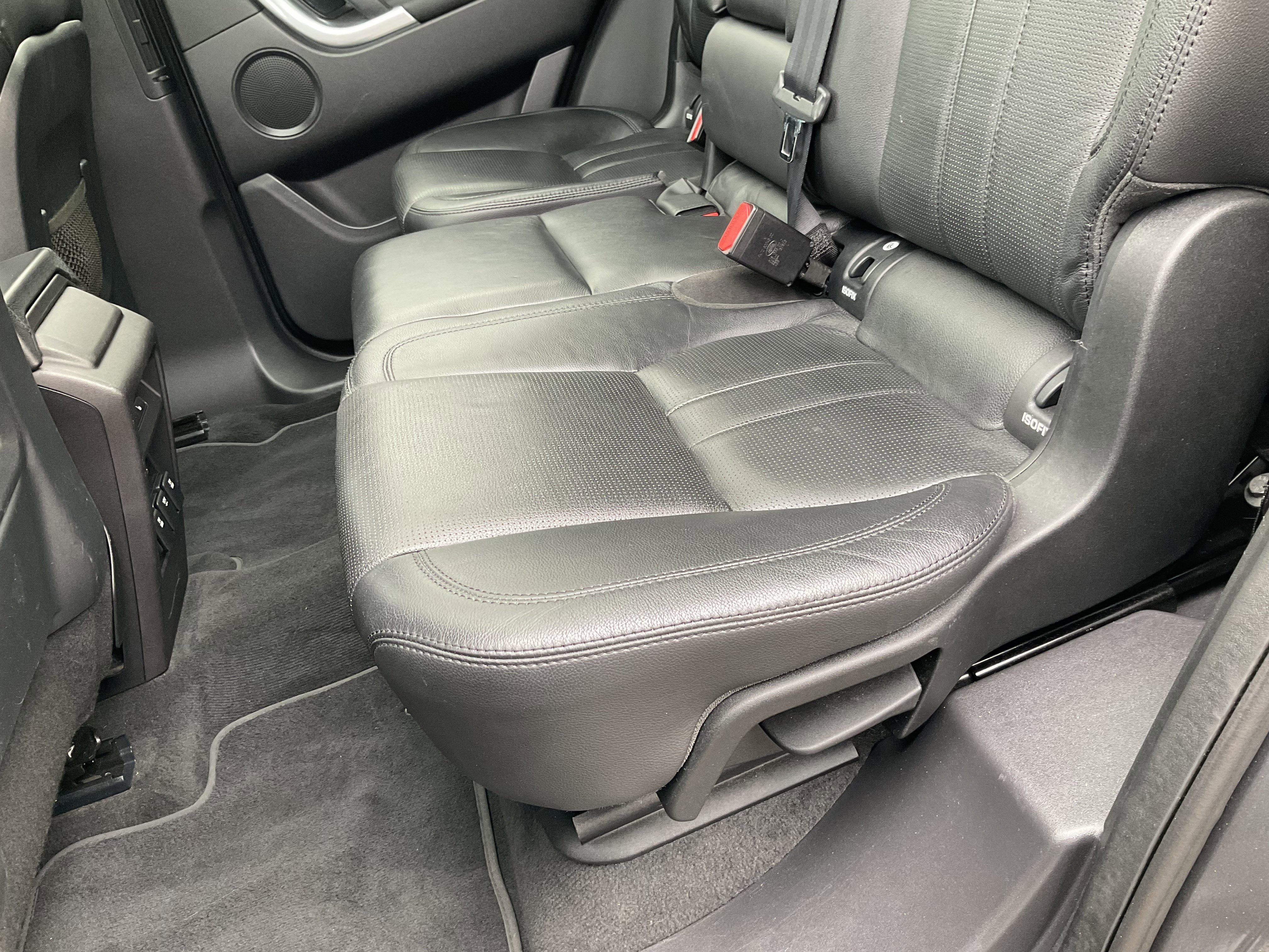 Used 2016 Land Rover Discovery Sport HSE AWD/4WD image 39