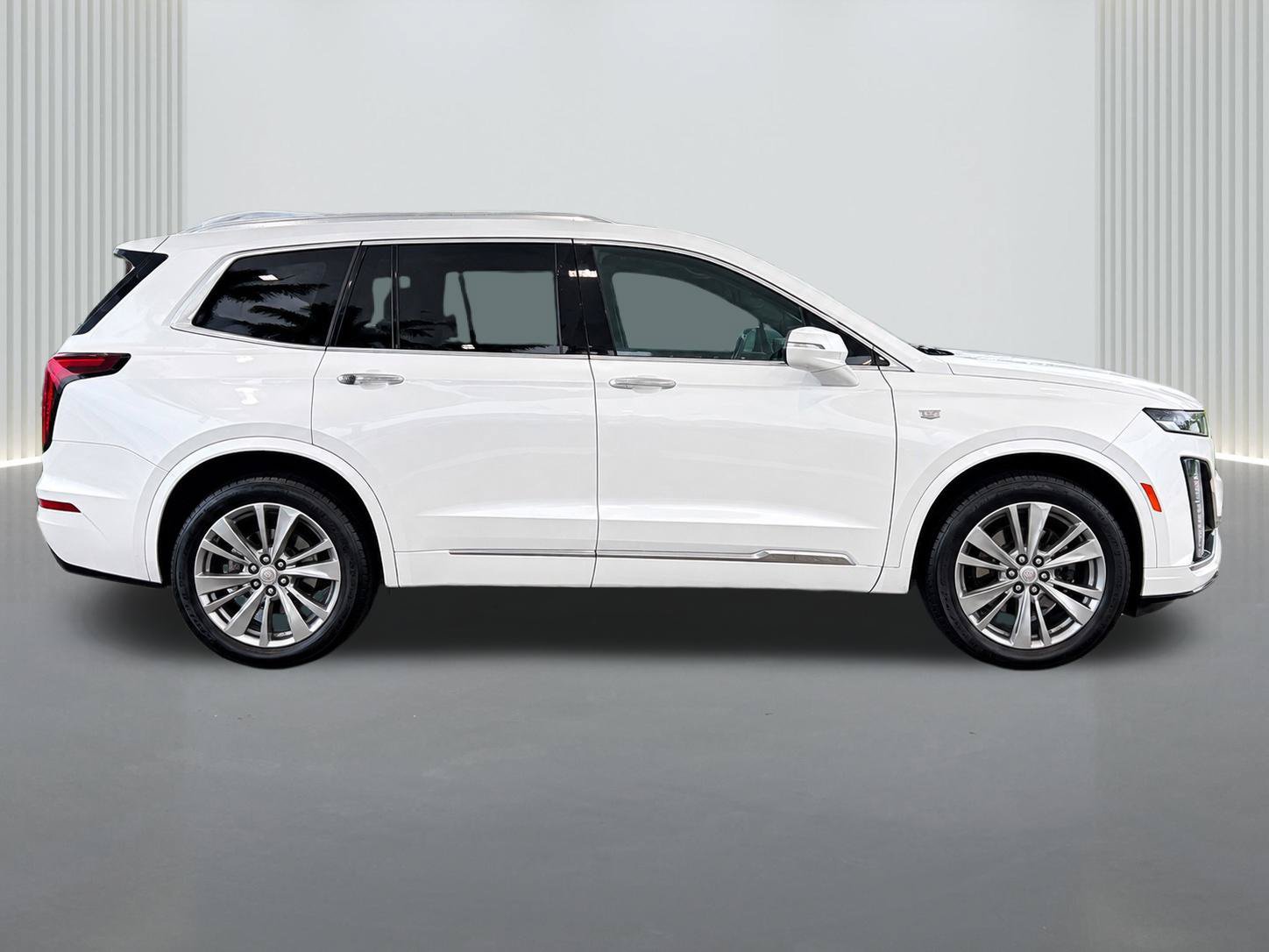 Used 2023 Cadillac XT6 Premium Luxury FWD image 10