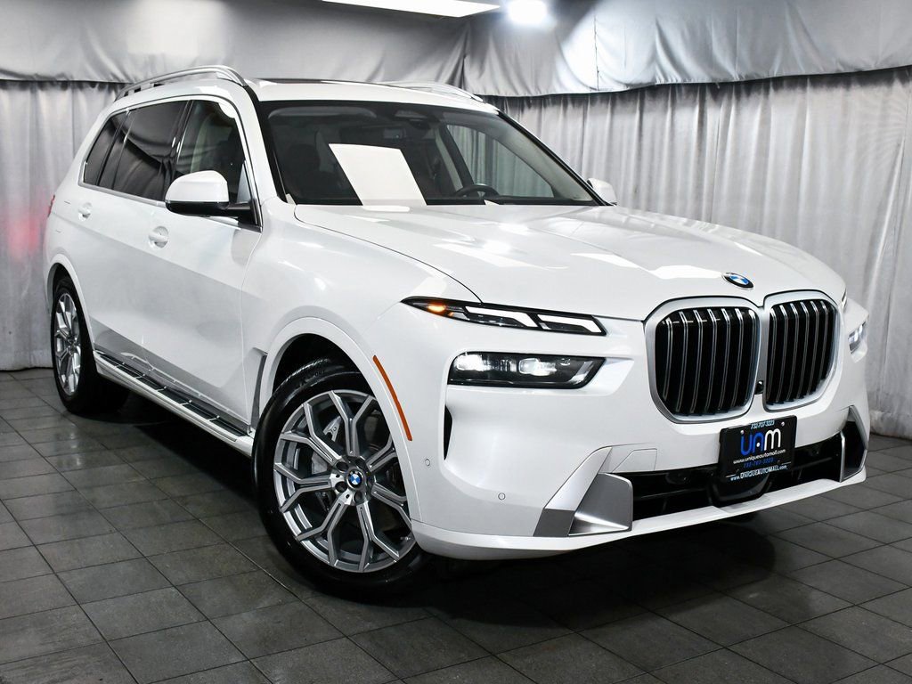 Used 2026 BMW X7 xDrive40i image 3
