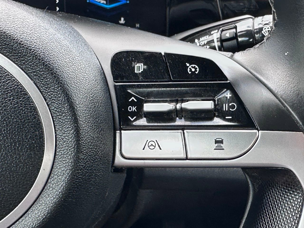 Used 2021 Hyundai Elantra SEL w/ Convenience Package image 26