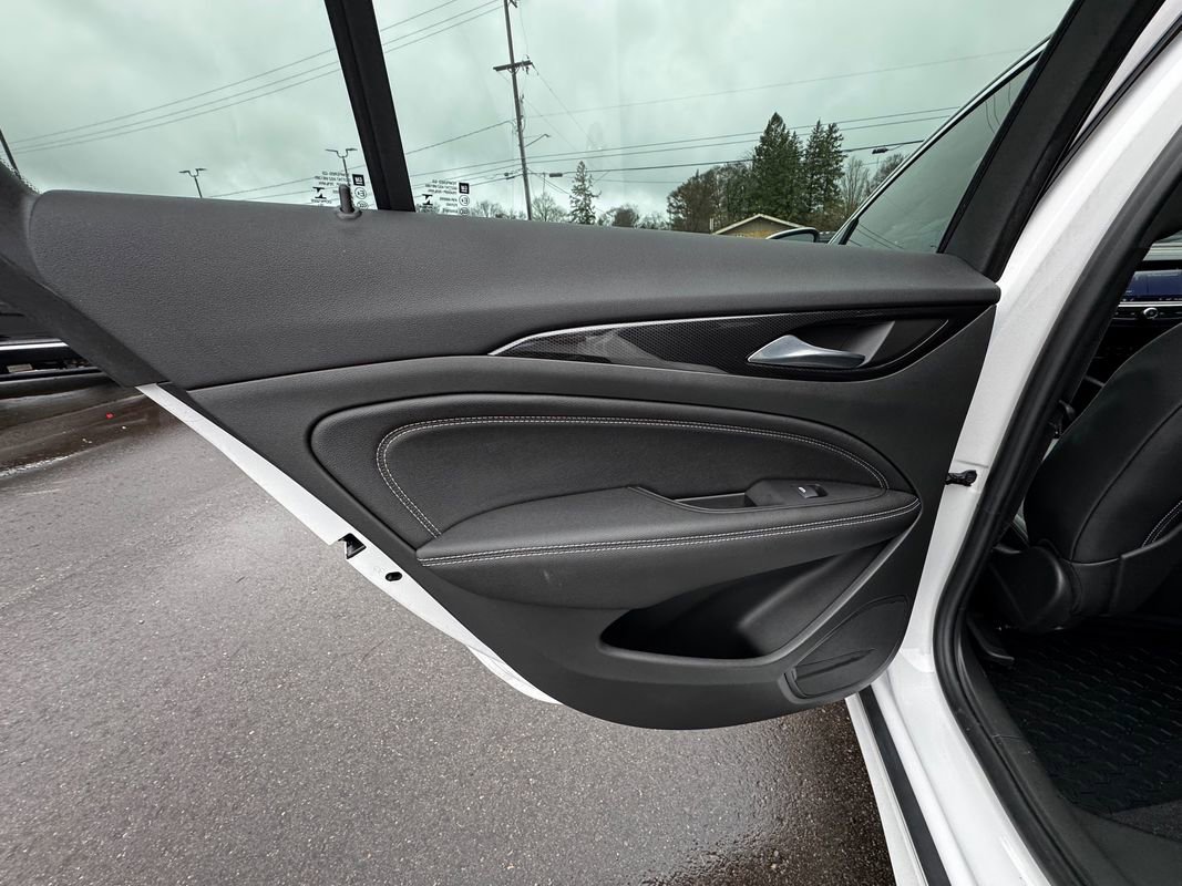 Used 2020 Buick Regal GS image 42