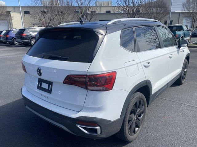 Used 2023 Volkswagen Taos SE image 10