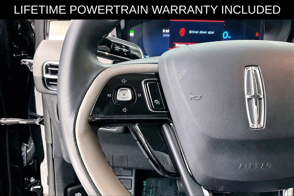 Used 2024 Lincoln Corsair Grand Touring image 26