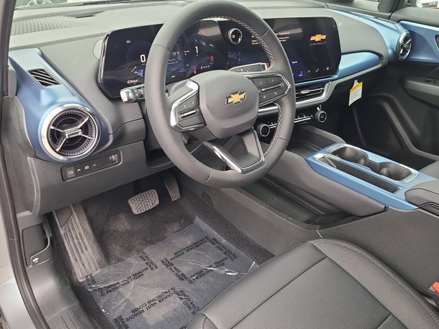 New 2026 Chevrolet Equinox EV LT w/ LPO, Blackout Package FWD image 22