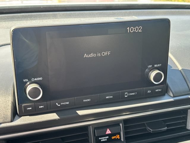Used 2025 Honda Pilot Sport image 20