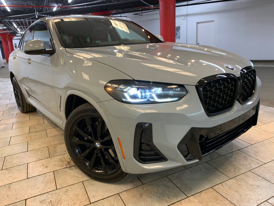 Used 2024 BMW X4 xDrive30i w/ M Sport Package AWD/4WD image 78