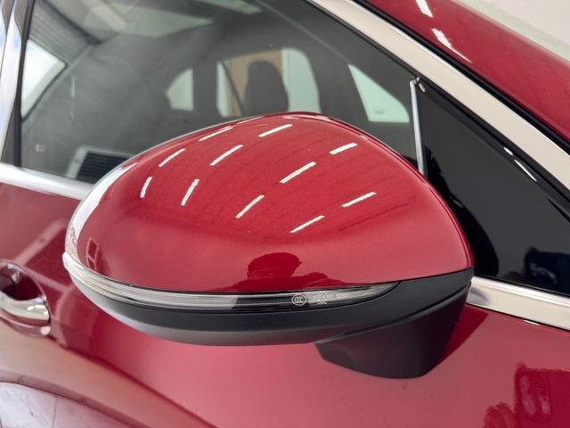 New 2025 Mercedes-Benz GLC 300 image 37