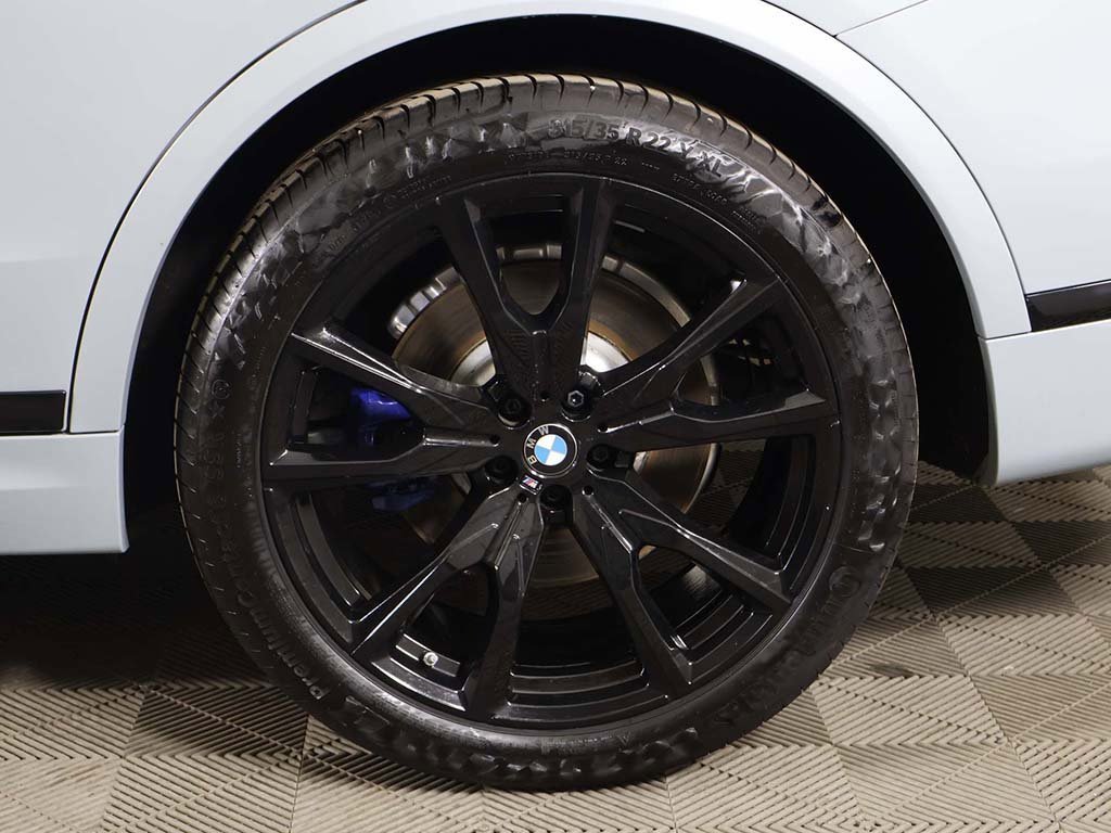 Used 2024 BMW X7 xDrive40i w/ Executive Package image 26
