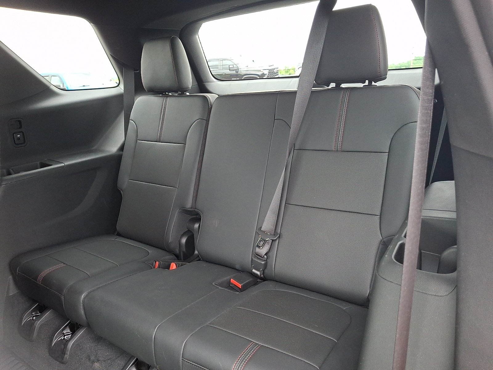 Used 2023 Chevrolet Traverse RS AWD/4WD image 10
