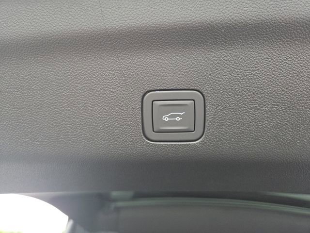 New 2026 GMC Yukon AT4 Ultimate AWD/4WD image 21