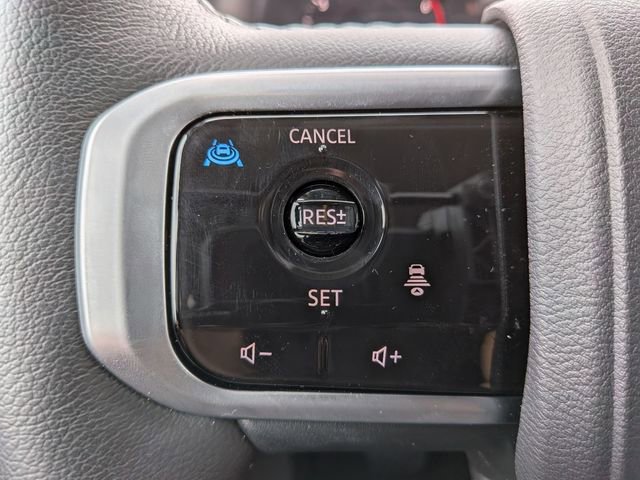 New 2025 Nissan Armada SV image 13