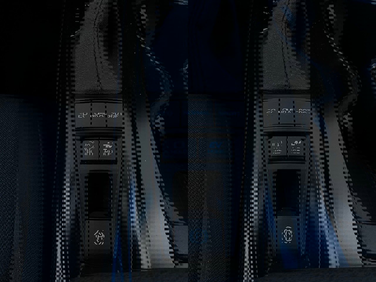 Used 2025 Toyota Camry LE image 22