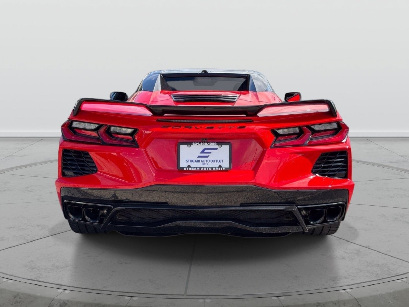 Used 2024 Chevrolet Corvette Stingray Preferred Conv w/ Z51 Performance Package RWD image 11
