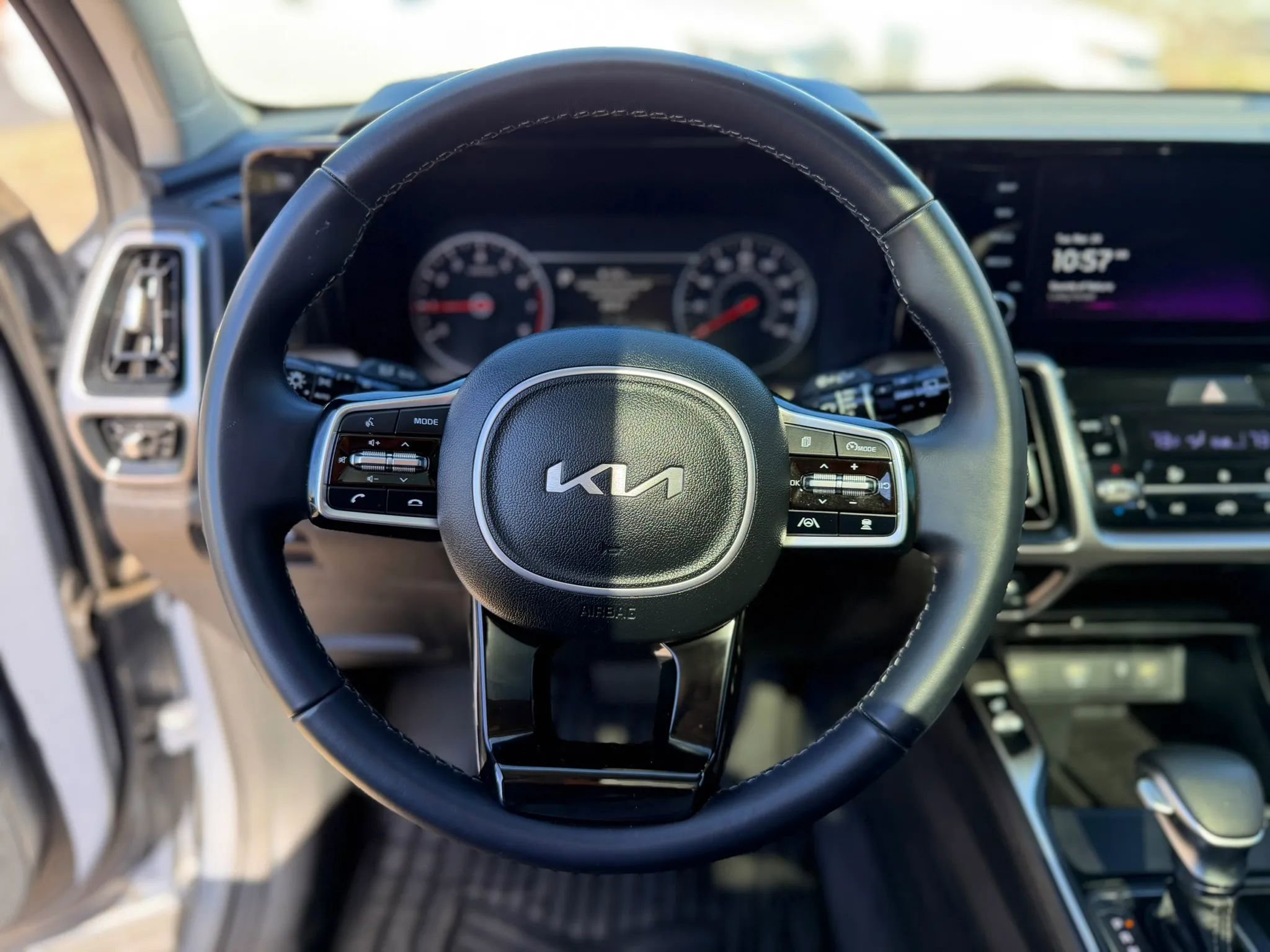 Used 2023 Kia Sorento X-Line EX image 35