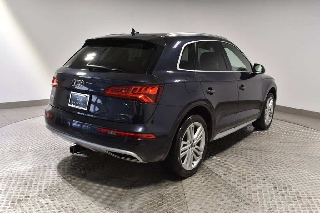 Used 2019 Audi Q5 2.0T Premium Plus w/ Premium Plus Package image 3