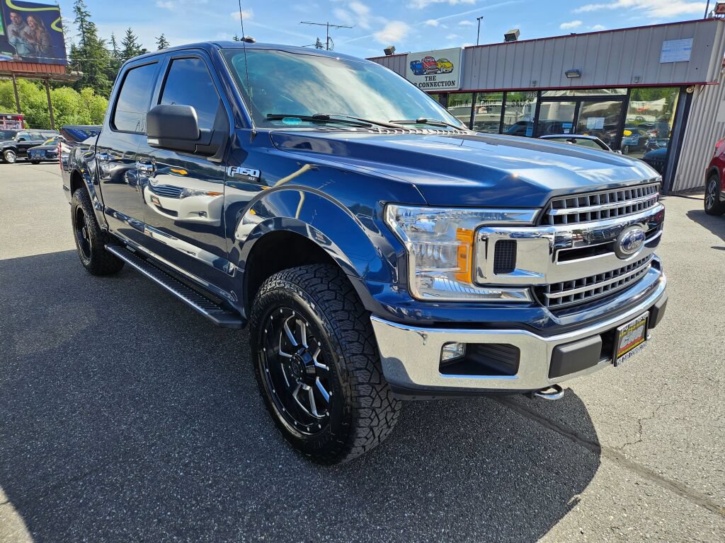 Used 2018 Ford F150 XLT w/ Equipment Group 302A Luxury AWD/4WD image 3
