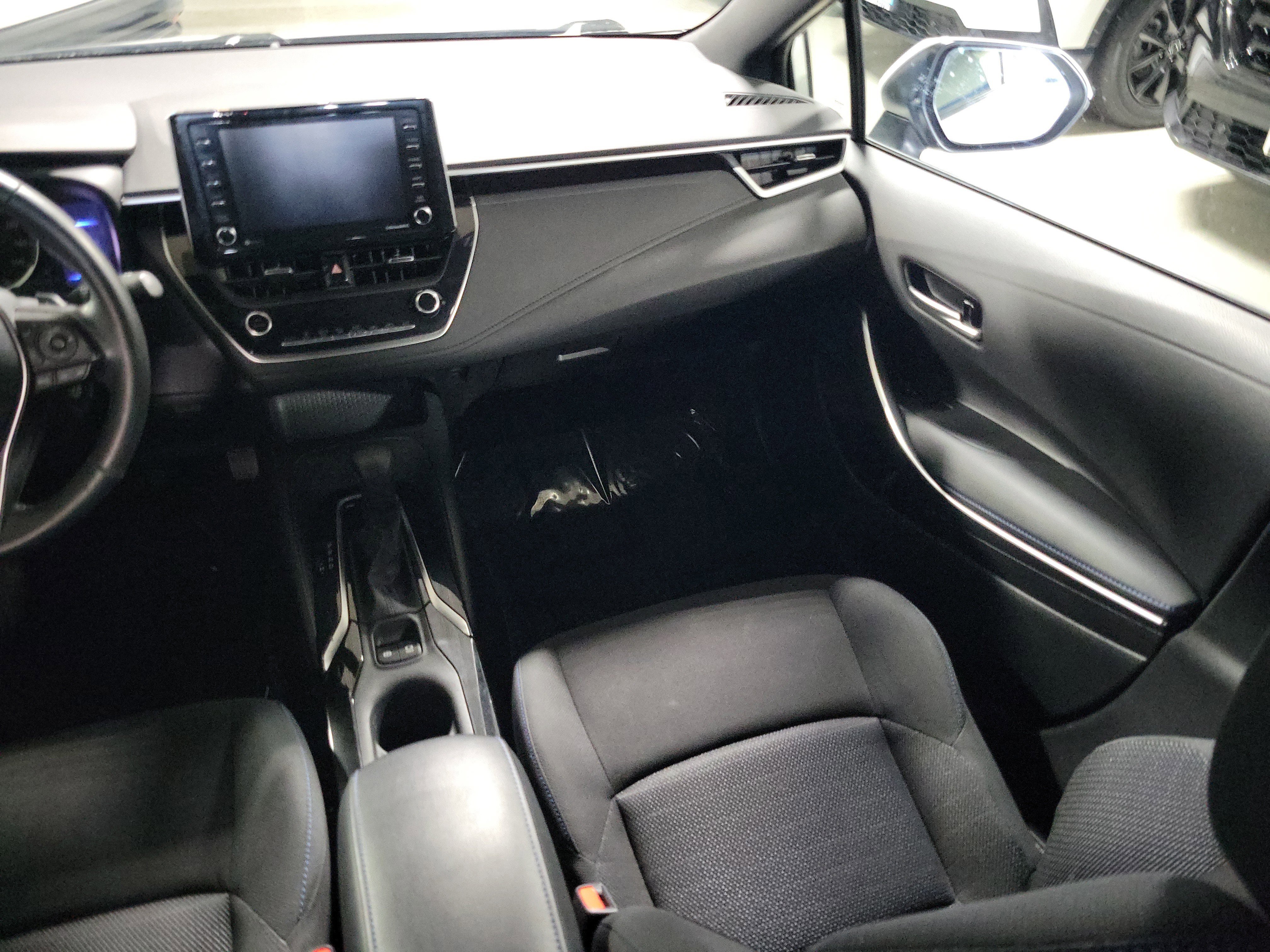 Used 2021 Toyota Corolla SE w/ Carpet Mat Package (TMS) image 14