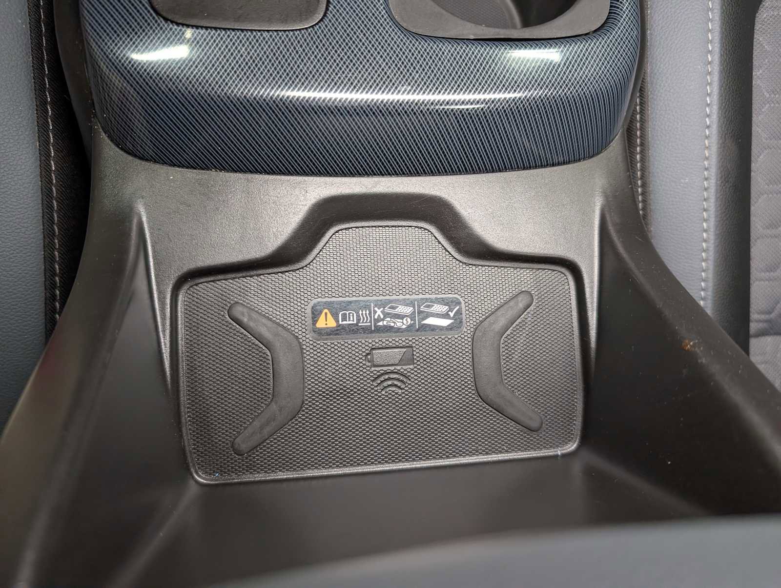 Used 2021 Chevrolet Colorado Z71 AWD/4WD image 27