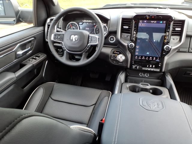 New 2026 RAM 1500 Laramie AWD/4WD image 4