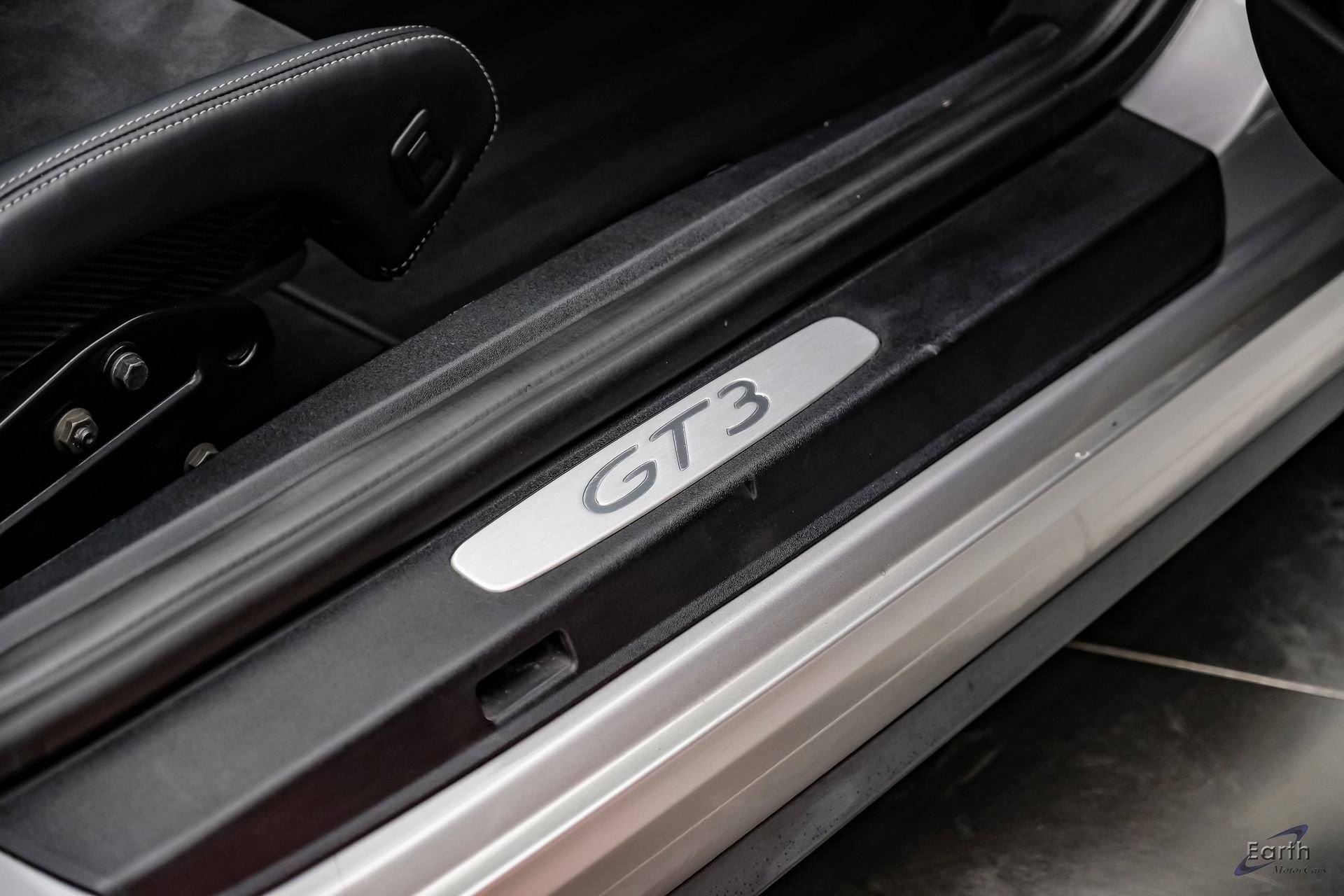 Used 2015 Porsche 911 GT3 RWD image 50