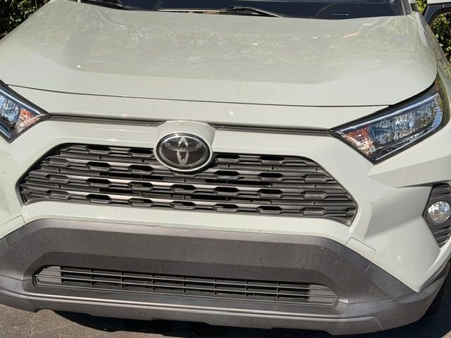 Used 2019 Toyota RAV4 XLE w/ Convenience Package image 10