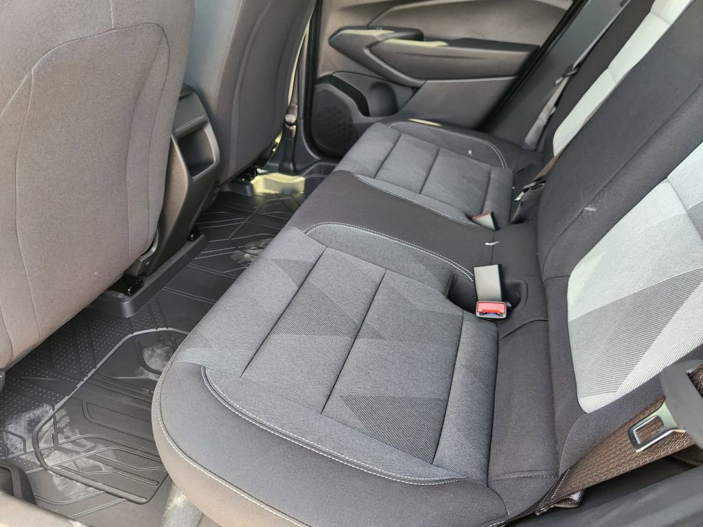 New 2026 Chevrolet Trax LS w/ LS Convenience Package FWD image 19