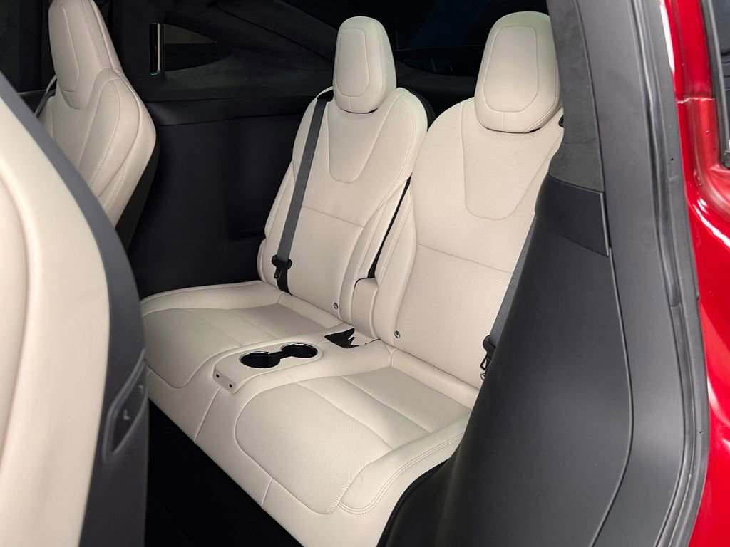 Used 2024 Tesla Model X Plaid image 20