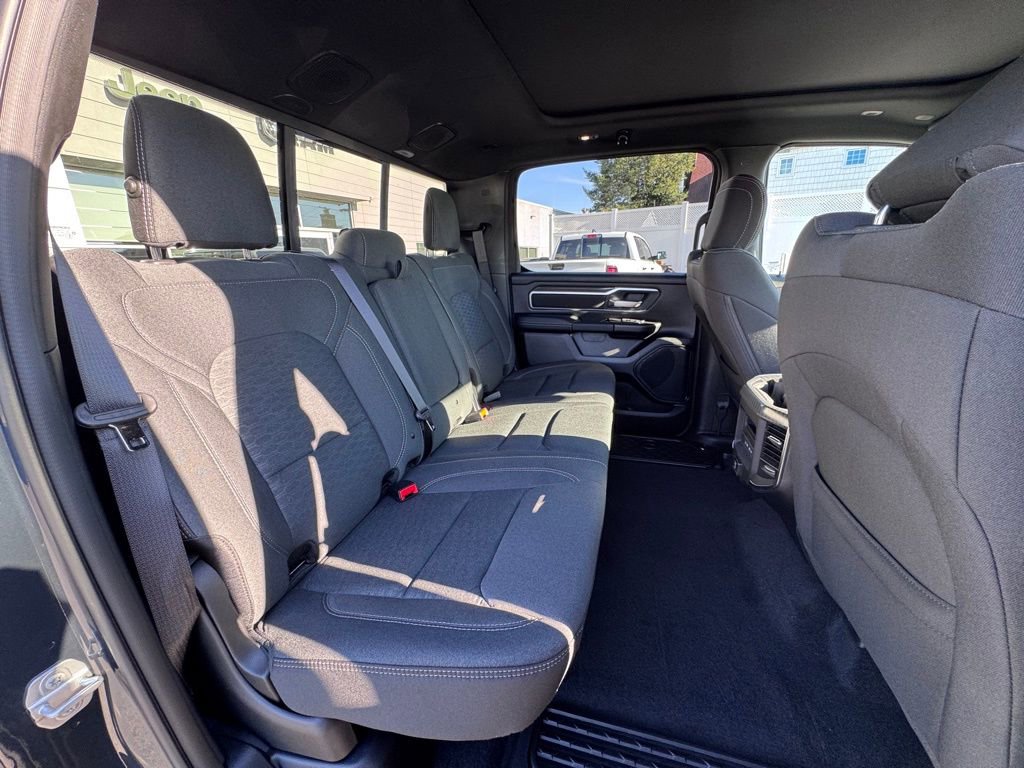 New 2026 RAM 1500 4x4 Crew Cab image 20