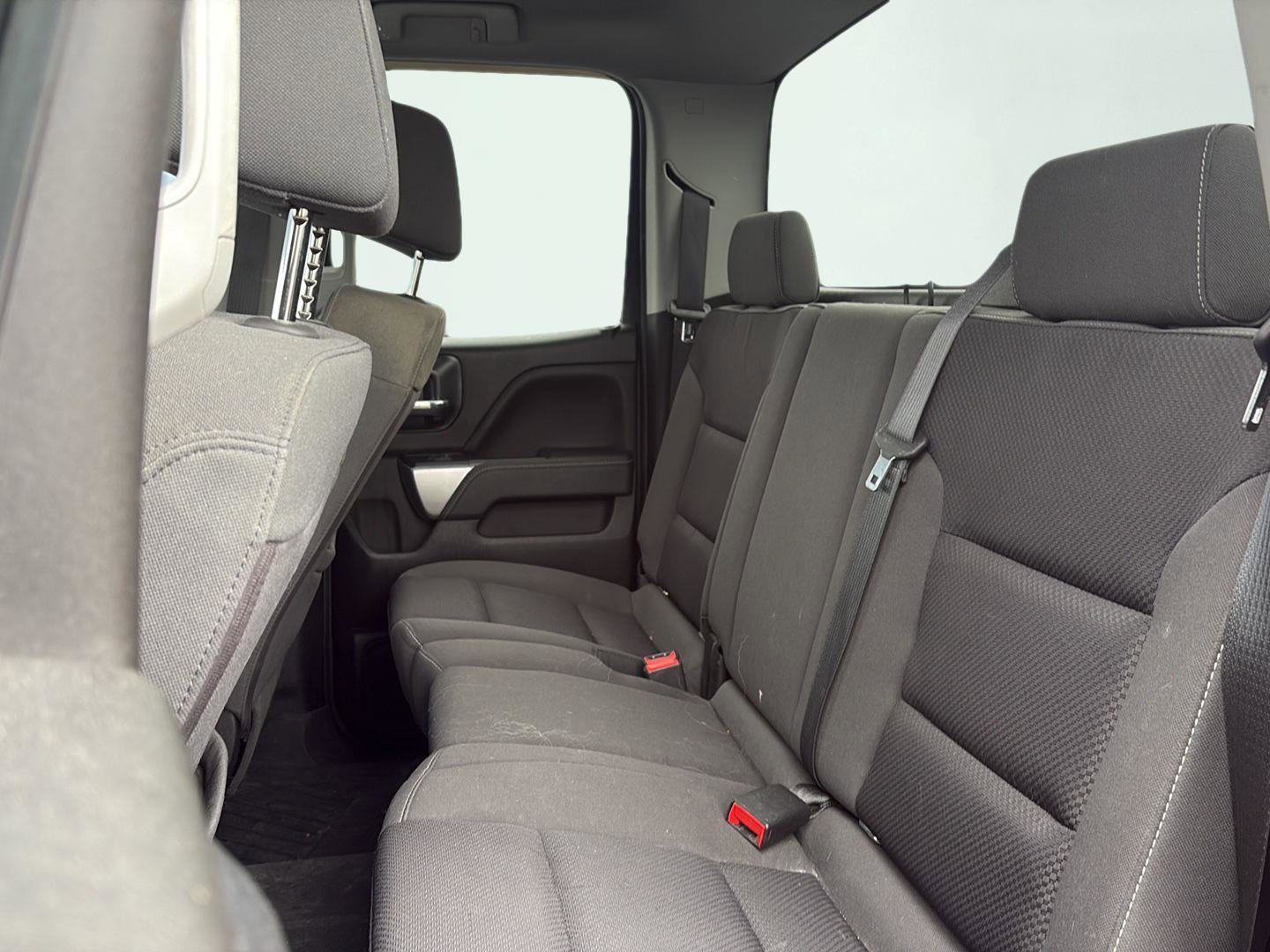 Used 2018 Chevrolet Silverado 1500 LT w/ All Star Edition AWD/4WD image 19