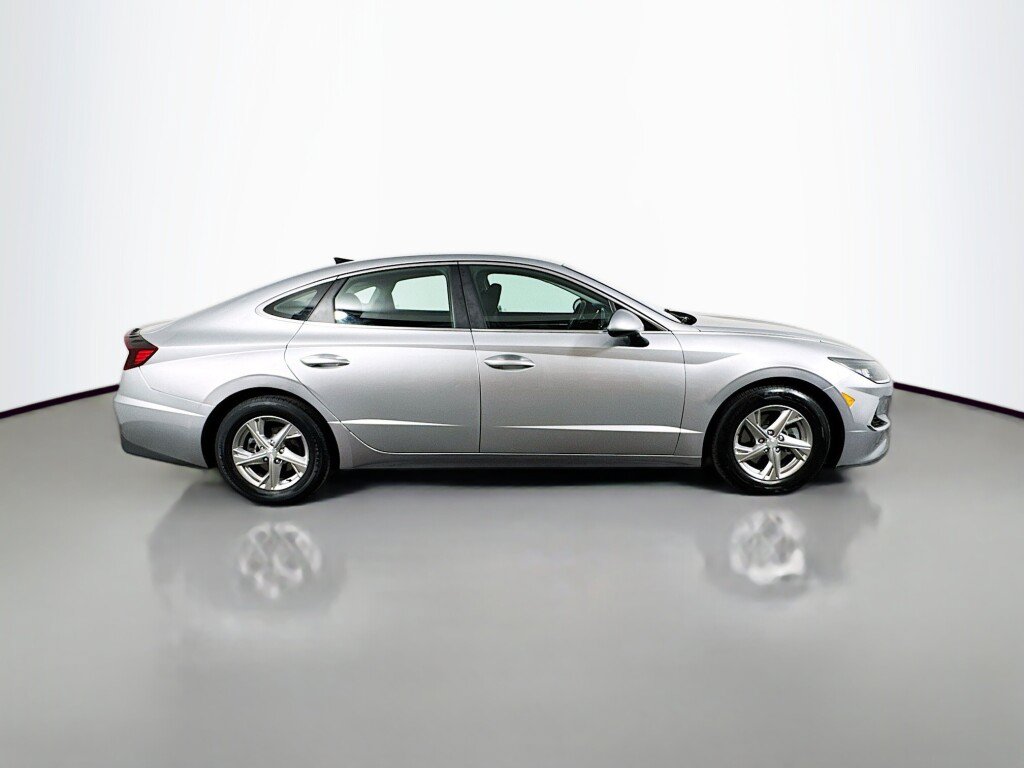 Used 2021 Hyundai Sonata SE FWD image 6
