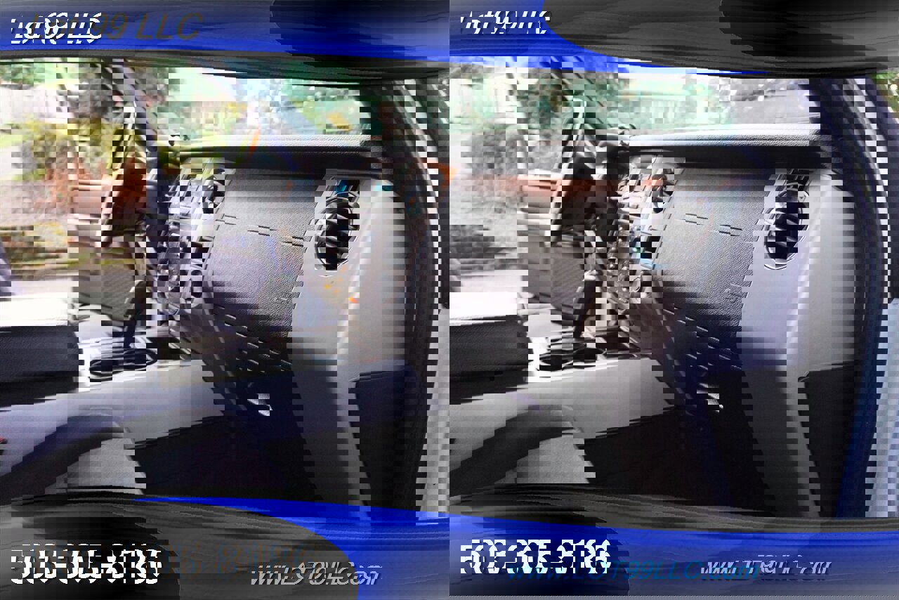 Used 2017 Ford Expedition XLT image 19