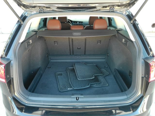 Used 2018 Volkswagen Golf Alltrack SE AWD/4WD image 26