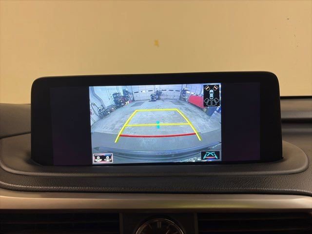 Used 2022 Lexus RX 450hL AWD w/ Premium Package image 27