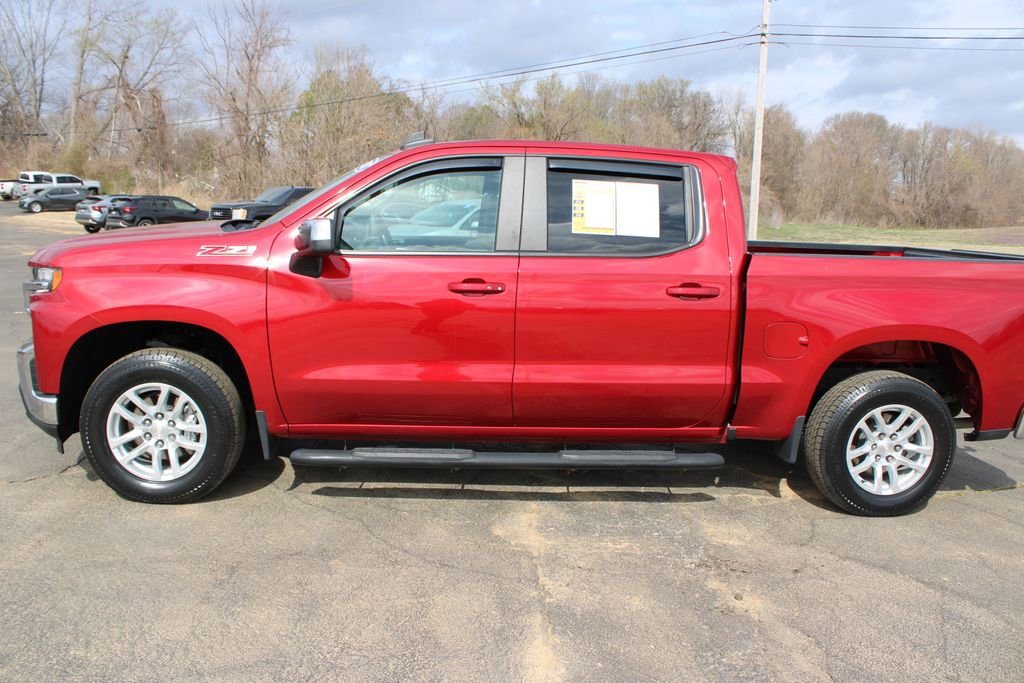 Used 2021 Chevrolet Silverado 1500 LT w/ Z71 Off-Road Package image 6