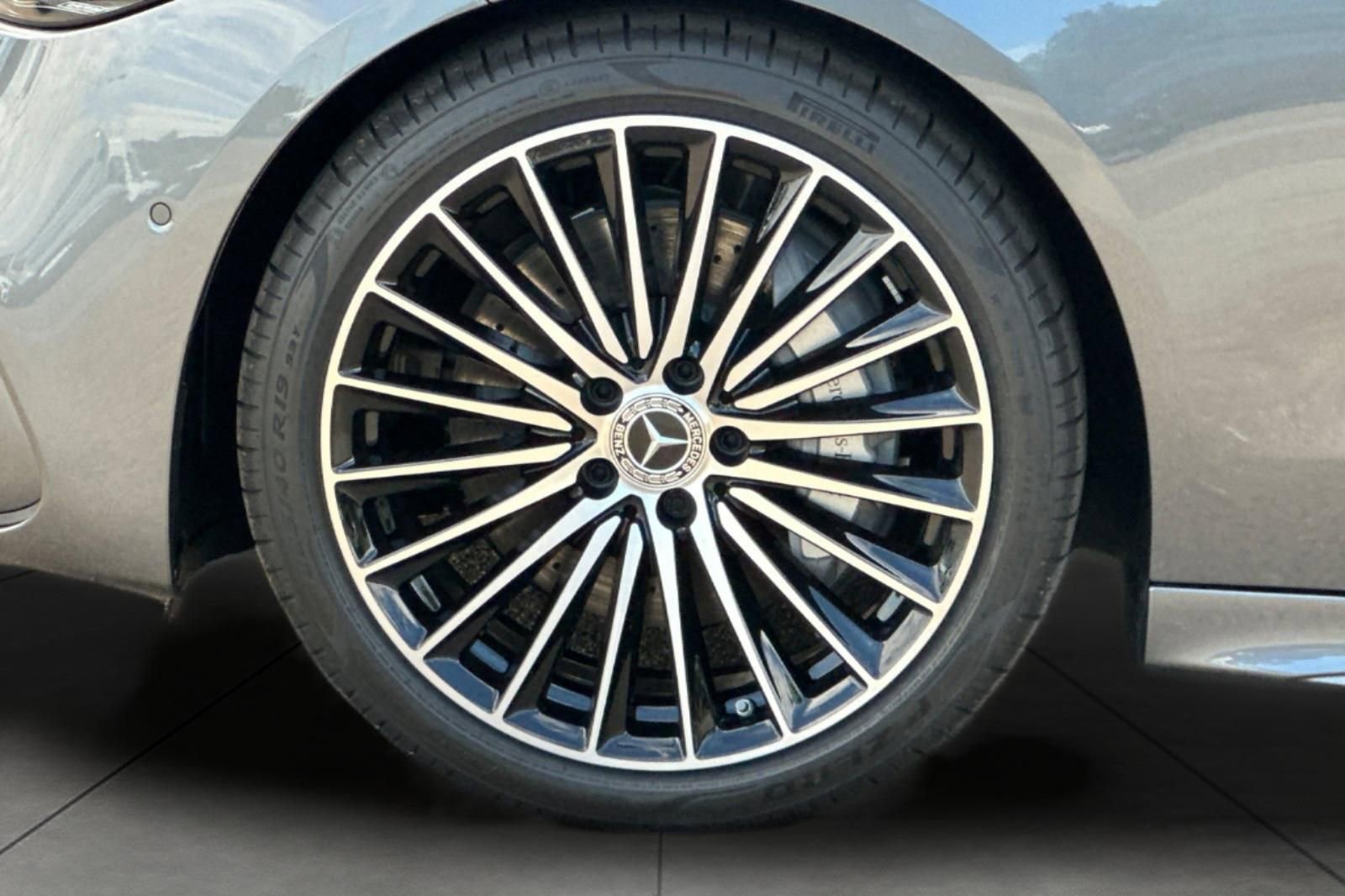 New 2025 Mercedes-Benz C 300 Sedan image 3