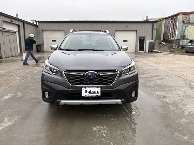 Used 2022 Subaru Outback Touring w/ Popular Package #2 image 2