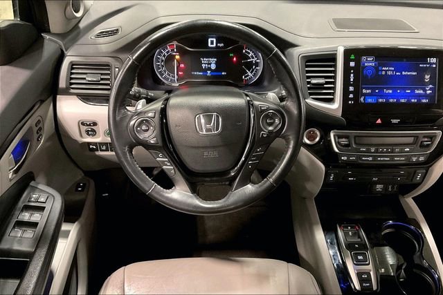 Used 2016 Honda Pilot Touring image 5