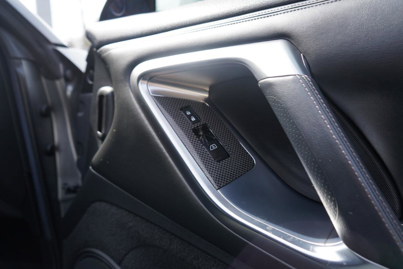 Used 2010 Nissan GT-R Premium image 56
