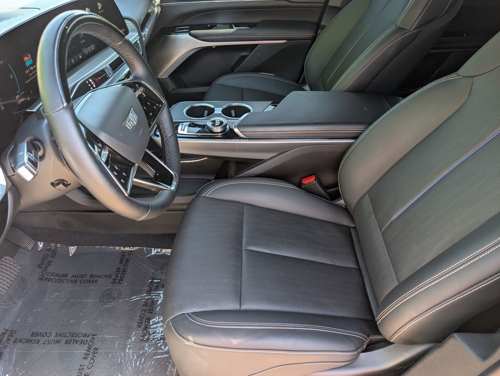 Certified 2024 Cadillac Lyriq Sport AWD/4WD image 10