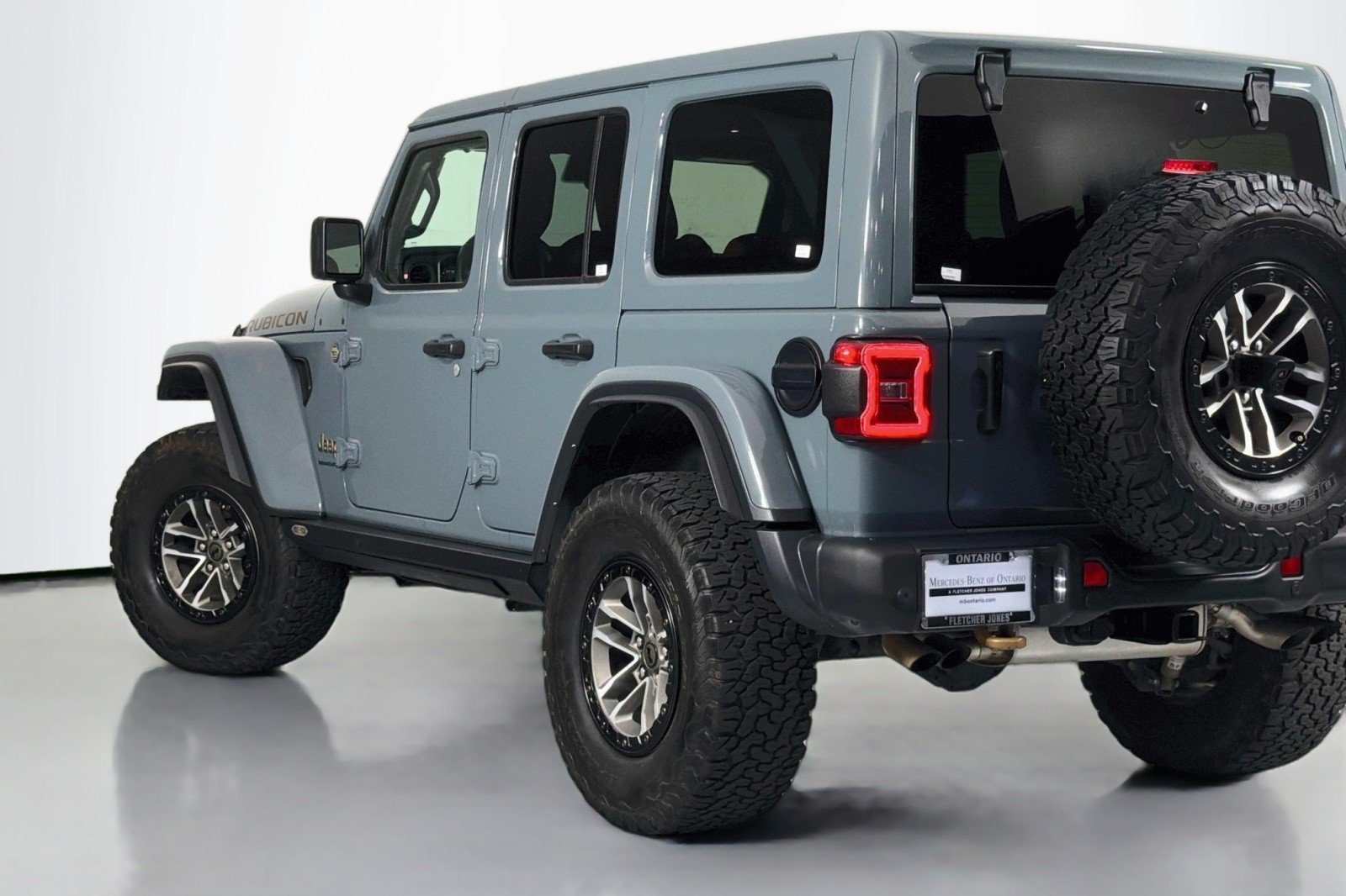 Used 2024 Jeep Wrangler Unlimited Rubicon 392 AWD/4WD image 16