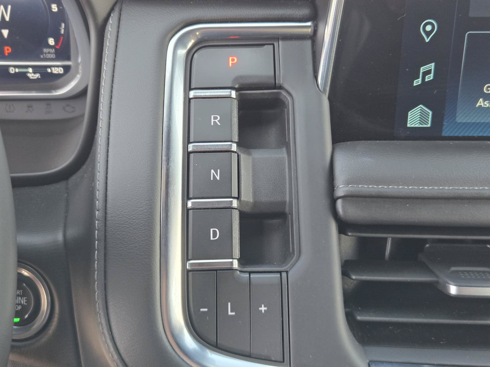 Used 2023 Chevrolet Tahoe LT RWD image 14