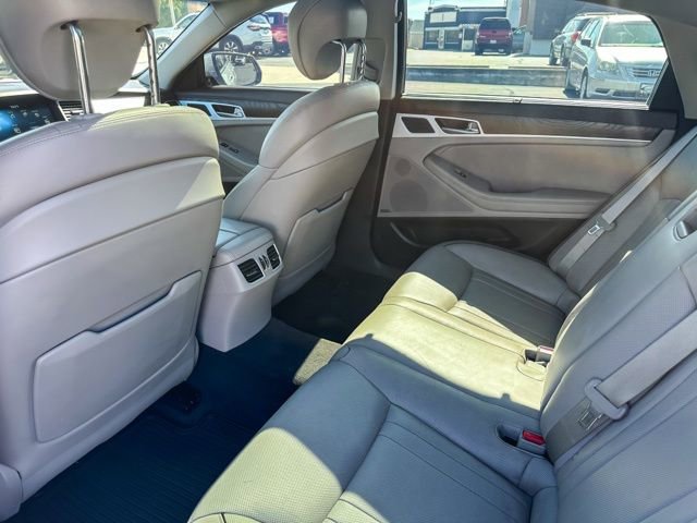 Used 2016 Hyundai Genesis 3.8 w/ Option Group 04 image 20