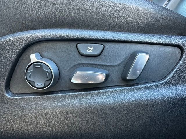 Used 2019 Cadillac XT4 Sport image 14