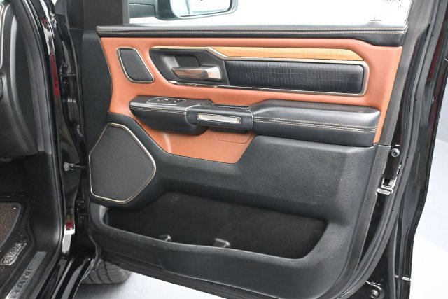 Used 2021 RAM 1500 Limited AWD/4WD image 11